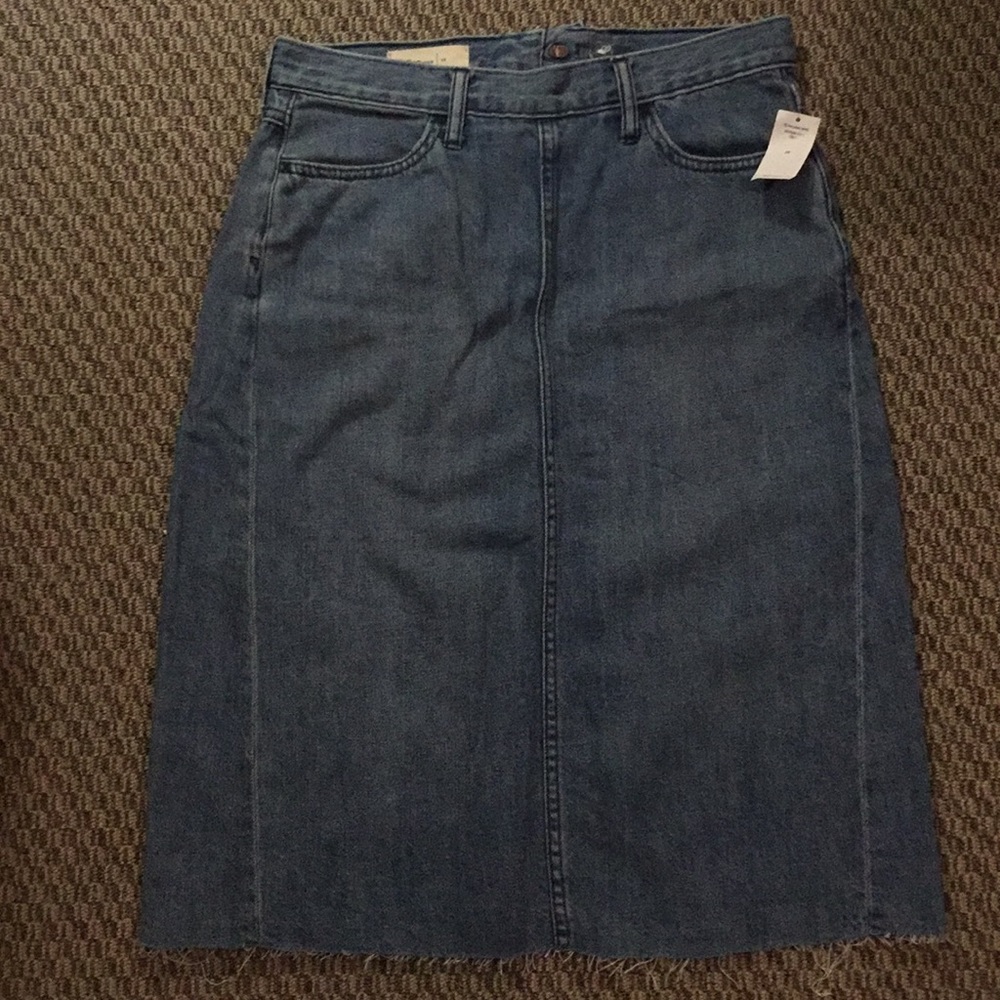 Gap denim skirt with frayed hem